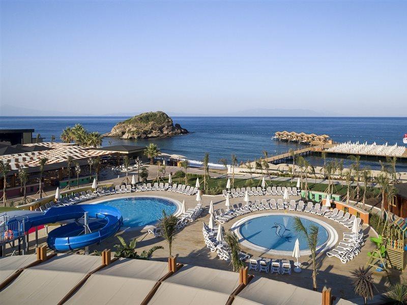 Sunis Efes Royal Palace Resort & Spa Özdere Exterior foto